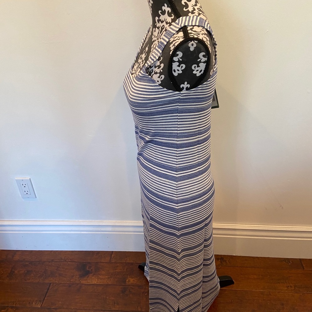 NWT Lysse Mulholland Blue Split Hem Midi Dress - Picture 5 of 7